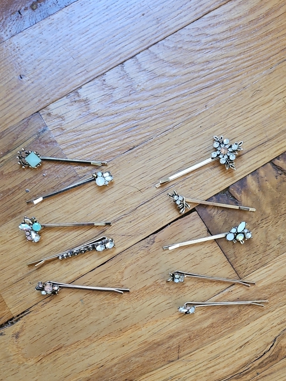 Gold Crystal Floral Bobby Pin Set - Women Accessories